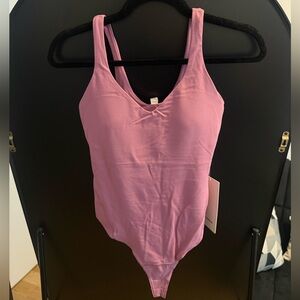 NWT Lululemon Align Bodysuit - Size 4
